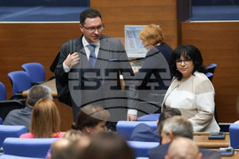 Парламент - заседание