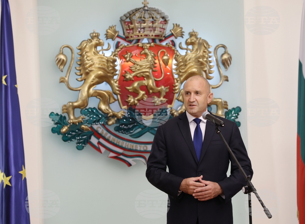Държавният глава Румен Радев разговаря по телефона с президента на Израел