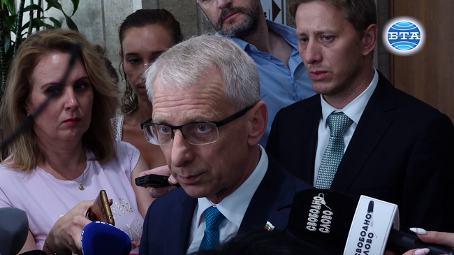 Няма нарушение на Конституцията - това е част от целия процес да намерим стабилно мнозинство, каза Николай Денков за отсрочката преди втория мандат