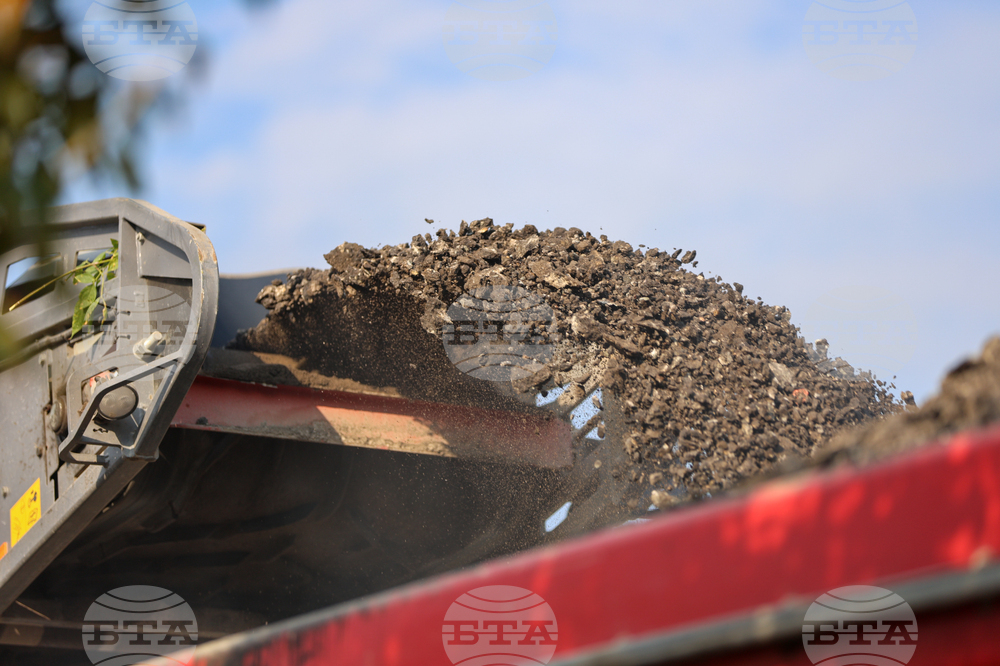 Село Селище - републиканския път III - 106 - ремонт