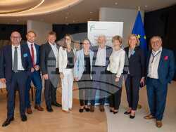 Снимка: Пресофис Цветелина Пенкова – евродепутат