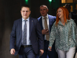 Парламент - заседание