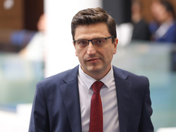 Парламент - заседание