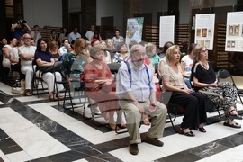 Национална библиотека - "Под закрилата на святото"- изложба