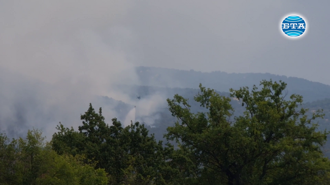 Очаква се днес да бъде обявено бедствено положение в община Карлово заради пожарите, частичното бедствено положение за община Калояново се удължава