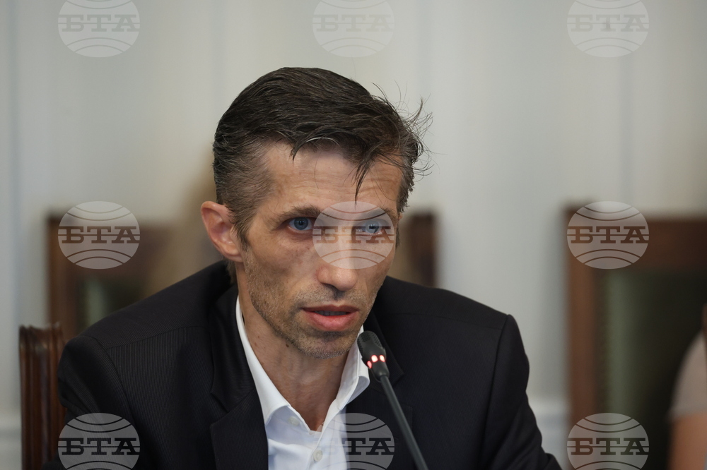 Парламент - Временна комисия свързана с дейността на Ивелин Михайлов и  "Исторически парк"