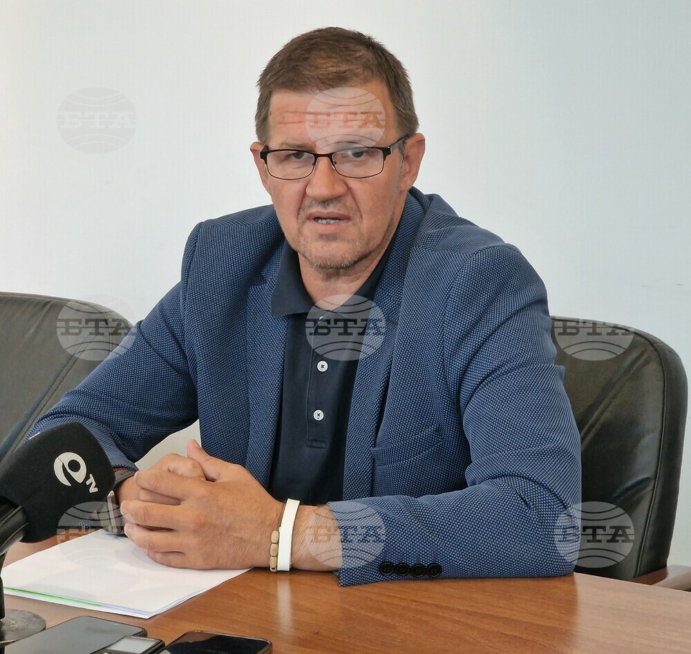 Инвестиционно намерение за изграждане на частна поликлиника за 10 млн. лв. е заявено в Хасково от "Търговска Лига-Глобален Аптечен Център"