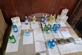 Самоков - БЧК - помощи - раздаване