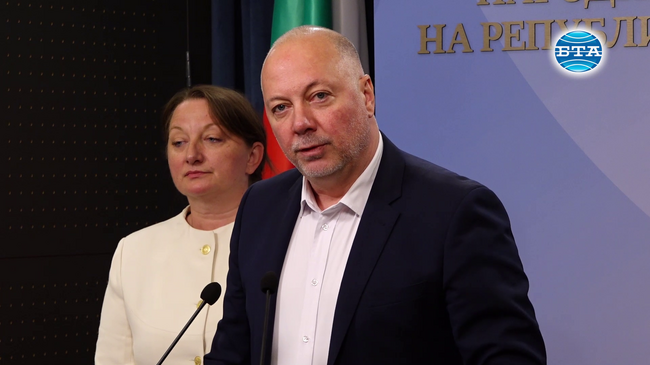 Няма да подкрепим правителство с втория мандат, но ще подкрепим всички антикорупционни инициативи, каза Росен Желязков от ГЕРБ-СДС