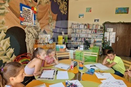 Самоков - библиотека - деца - занимания - нейрографика