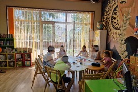 Самоков - библиотека - деца - занимания - нейрографика