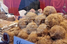 Румъния - парк Друмул Таберей - Коледен базар