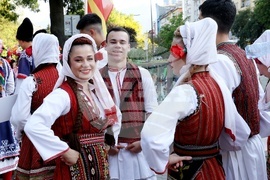 Международен фолклорен фестивал „Витоша“ - дефиле