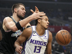 Kings Clippers Basketball