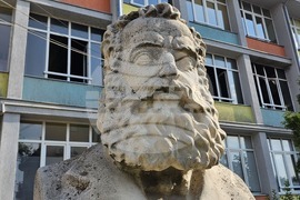 Русе - училище - пожар - разчистване