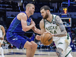 Bucks Hornets Basketball