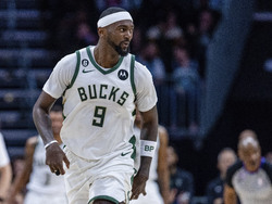Bucks Hornets Basketball
