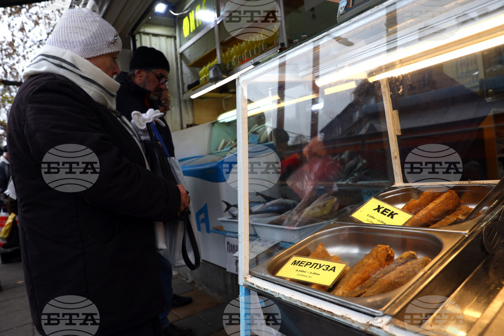 Женски пазар - риба