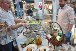 Варна - „Да споделим Никулден” - благотворителен фестивал