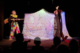 Кърджали  - „Коледна бъркотия“ - театър 