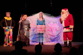 Кърджали  - „Коледна бъркотия“ - театър 