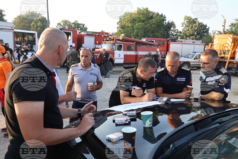 Село Отец Паисиево - гасене на пожар - брифинг