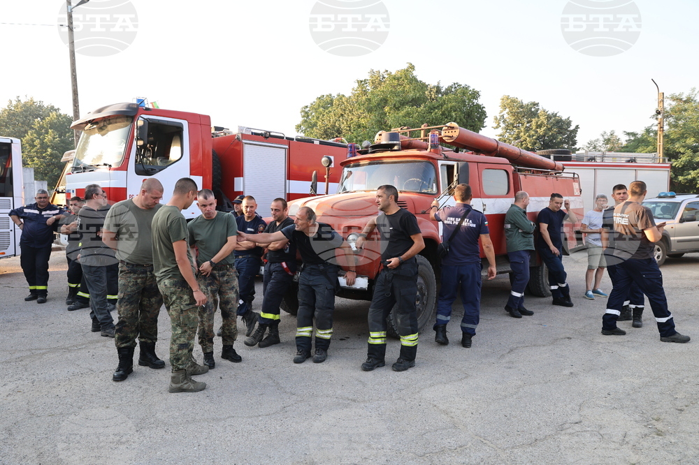 Село Отец Паисиево - гасене на пожар - брифинг