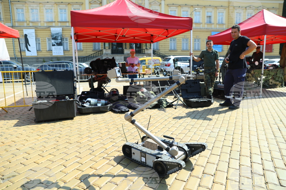 Столична община - празник на българските спасители - Ден на Гражданска защита