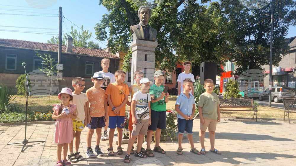 В Силистра отбелязаха 187 години от рождението на Васил Левски