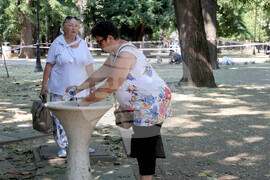 Варна - високи температури - шадравани