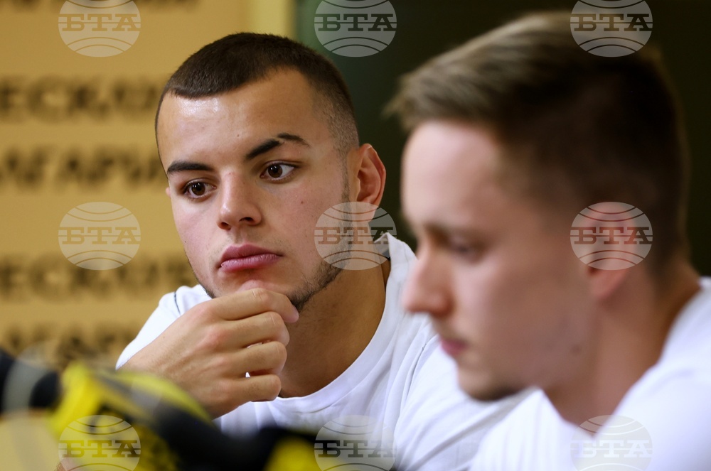Плуване - състезатели - пресконференция