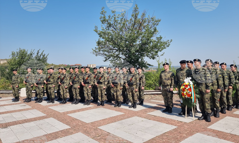 Ловеч - Васил Левски - рождение годишнина - паметник - почит