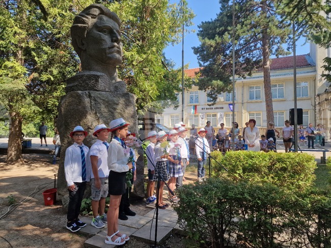 Разград - годишнина - Васил Левски