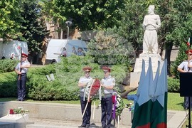 Велико Търново - Васил Левски - почит