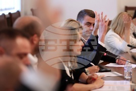 Народно събрание - Мартин Божанов - Нотариуса - комисия - заседание