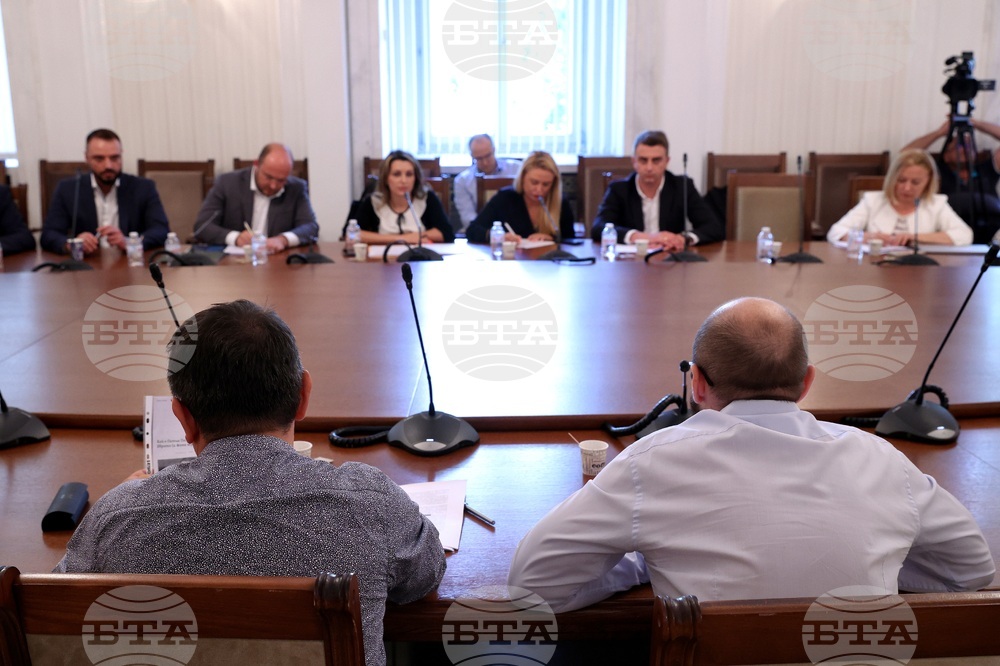 Народно събрание - Мартин Божанов - Нотариуса - комисия - заседание