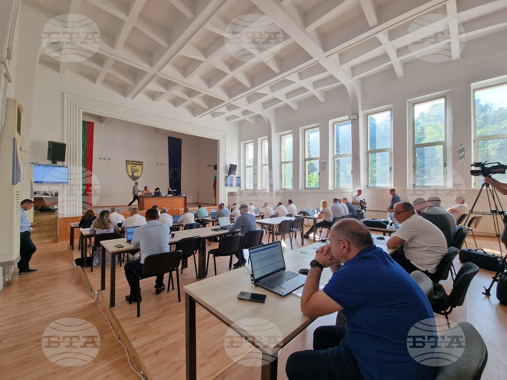 С 50% увеличение на паркирането в синя зона гласуваха общинските съветници в Петрич