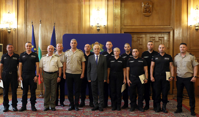 Министър Атанас Запрянов: Приносът на Служба „Военна полиция“ към отбранителните способности на Република България е много важен