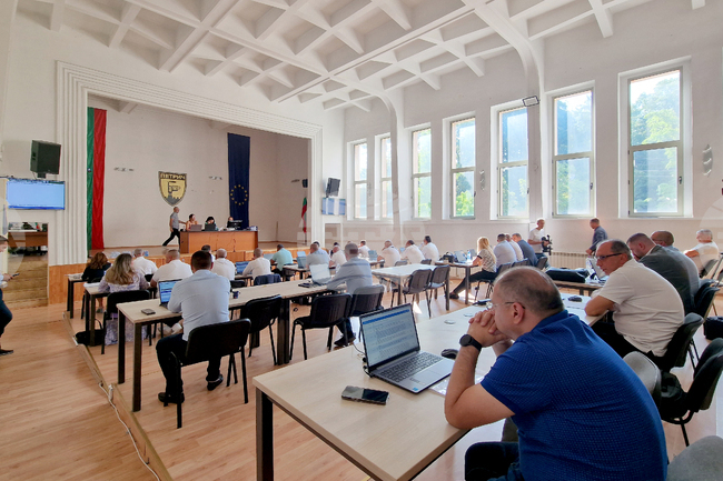 Петрич - Общински съвет - заседание