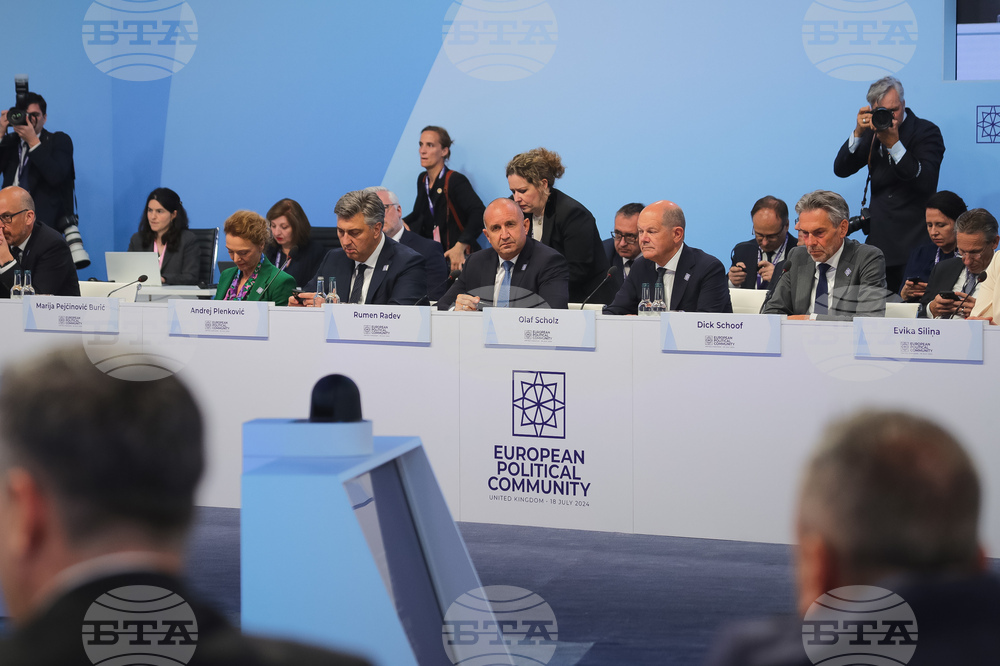 President Radev Discusses Bilateral Cooperation with European Countries' Leaders at Blenheim Palace