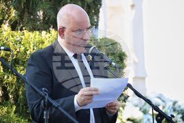 Бургас - летище - възпоменателна церемония