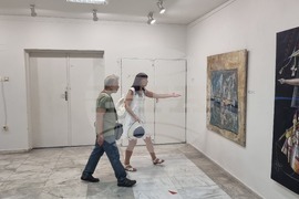 Плевен - изложба - дарени картини