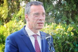 Бургас - летище - възпоменателна церемонияЧ