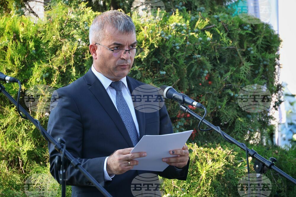 Бургас - летище - възпоменателна церемонияЧ