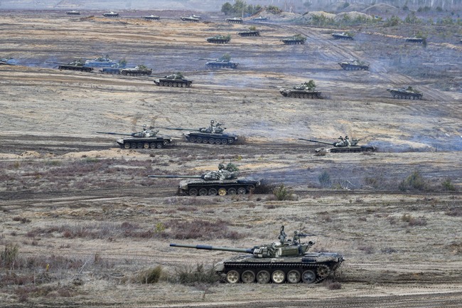 Украйна не забелязва струпване на беларуски военни край границата си, съобщи украинската гранична служба