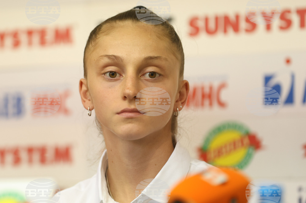 Стадион „Васил Левски“ - бадминтон  - пресконференция