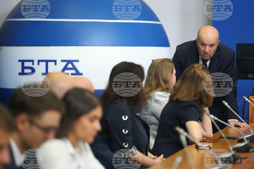 Национален пресклуб на БТА София - Дипломатически институт - награди