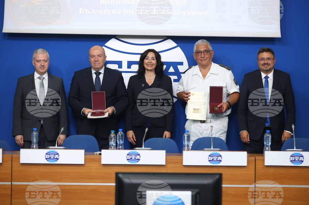 Национален пресклуб на БТА София - Дипломатически институт - награди