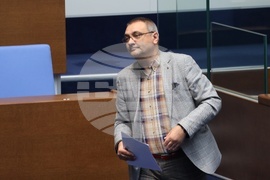 Парламент - заседание