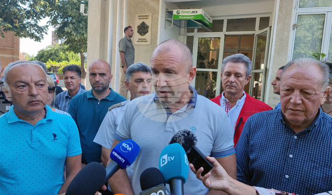  Болярово - Румен Радев - брифинг - пожари